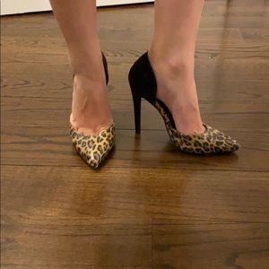 Michael Antonio Leopard Pointy Toe Pumps